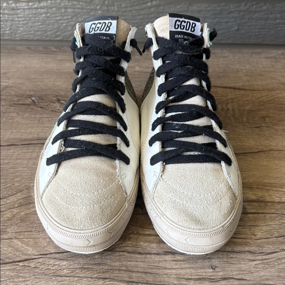 Golden Goose Women's White and Silver Sneakers size 39 - Picture 3 of 12